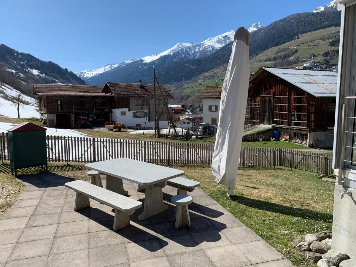 Casa Steilalva - Grosszuegiges Chalet Fuer Erholsamen Familienurlaub Surrein Exteriör bild